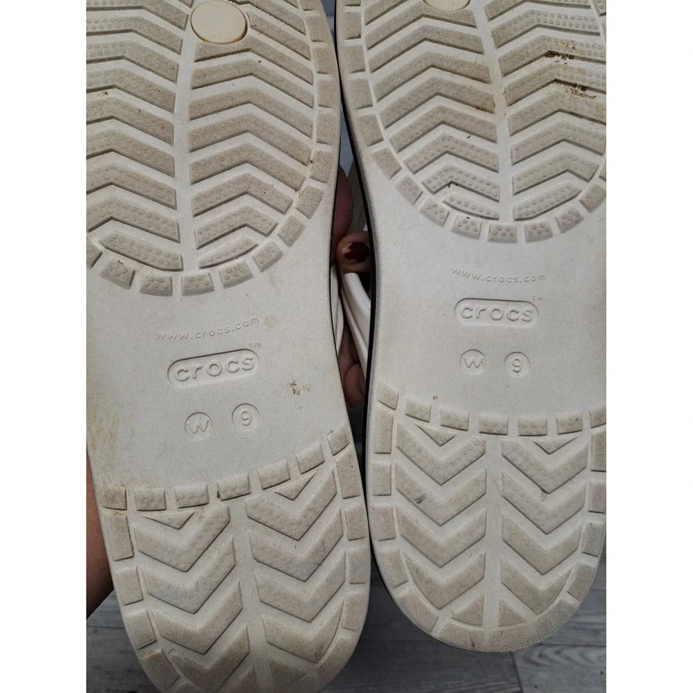 Crocs Crocband Flip Flops‎ Sandals Outdoor Women's White Size 9
